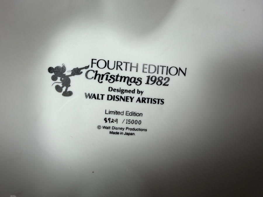 Vintage Grolier Limited Edition Disney Fourth Edition Christmas 1982 Mickey Donald And Dumbo Flying Figurine Designed By Walt Disney Artists 5'H [Photo 8]