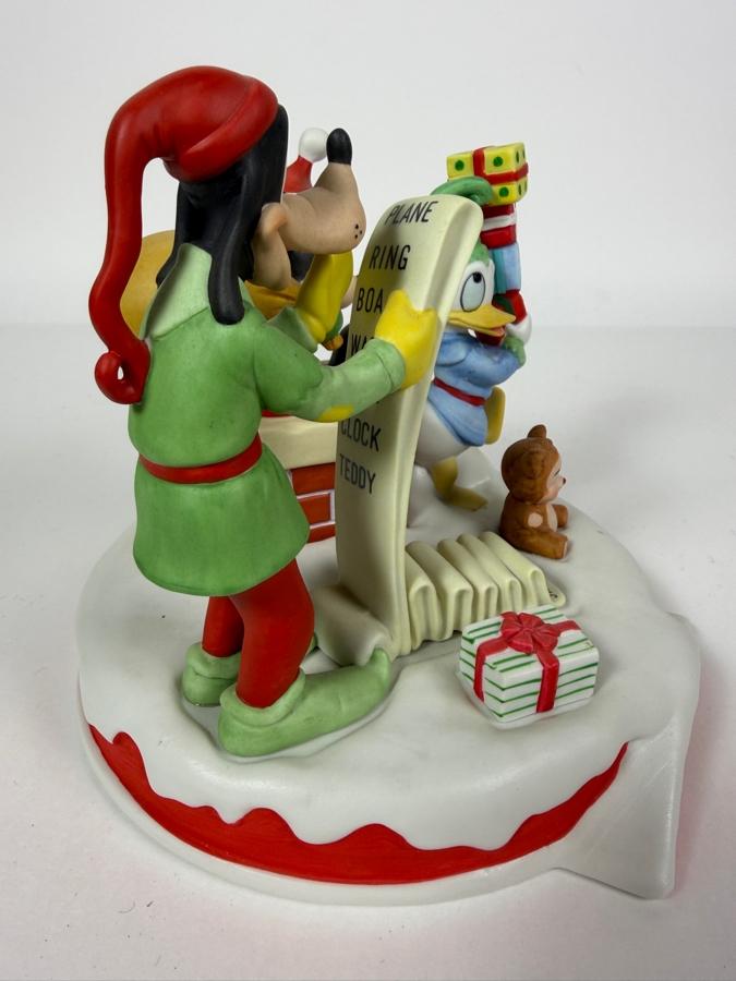 Vintage Grolier Collectibles Christmas 1990 'Checking It Twice' Artwork By The Walt Disney Company Figurine 6'H [Photo 3]
