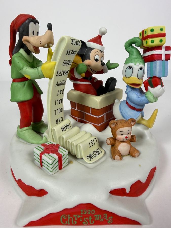 Vintage Grolier Collectibles Christmas 1990 'Checking It Twice' Artwork By The Walt Disney Company Figurine 6'H [Photo 2]