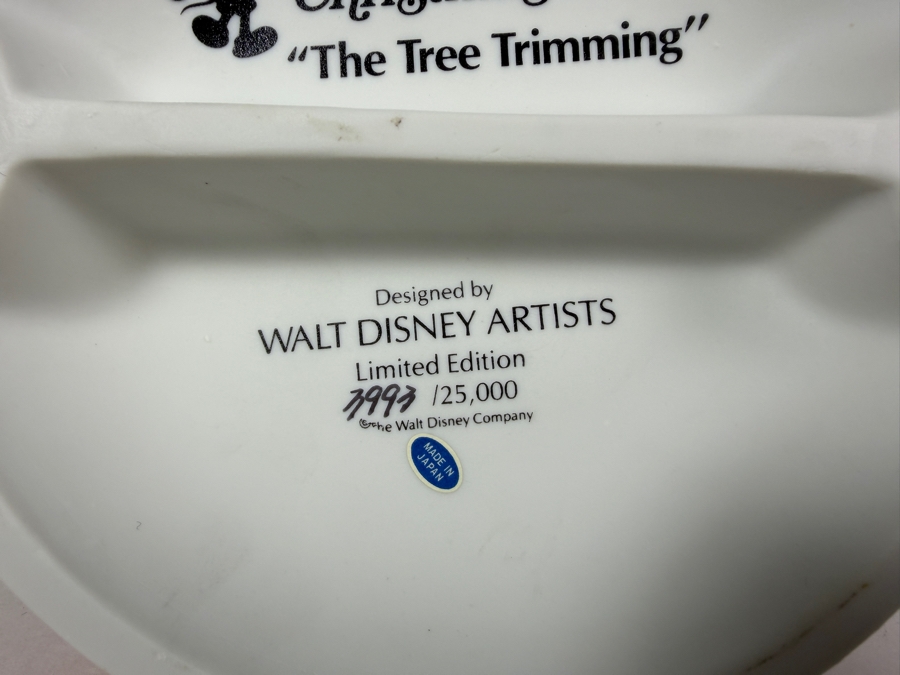 Vintage Grolier Limited Edition The Disney Collection Christmas 1988 'The Tree Trimming' Designed By Walt Disney Artists Figurine 7'H [Photo 7]