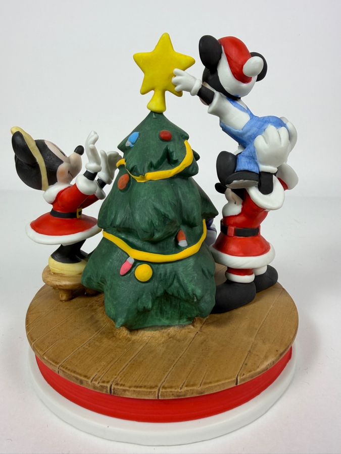 Vintage Grolier Limited Edition The Disney Collection Christmas 1988 'The Tree Trimming' Designed By Walt Disney Artists Figurine 7'H [Photo 3]