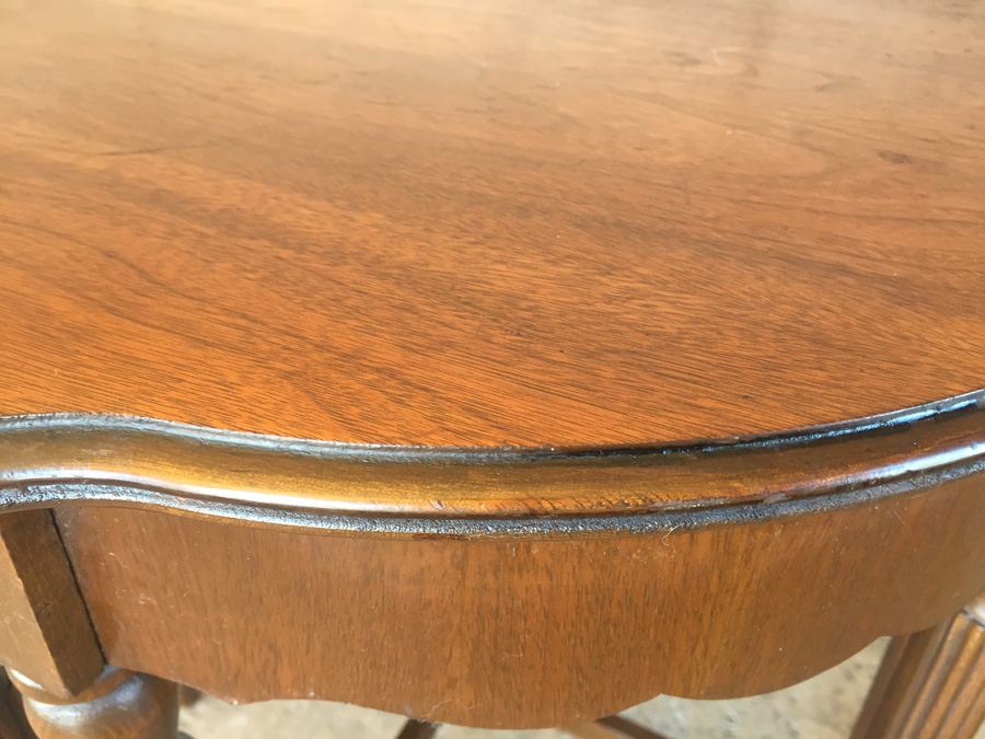 Vintage Mahogany Side Table [Photo 8]