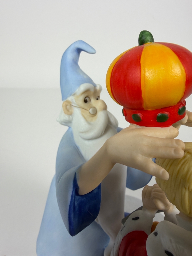 Vintage Grolier Limited Edition Disney Magic Memories The Sword In The Stone Merlin Crowning Arthur Figurine 6'H [Photo 5]