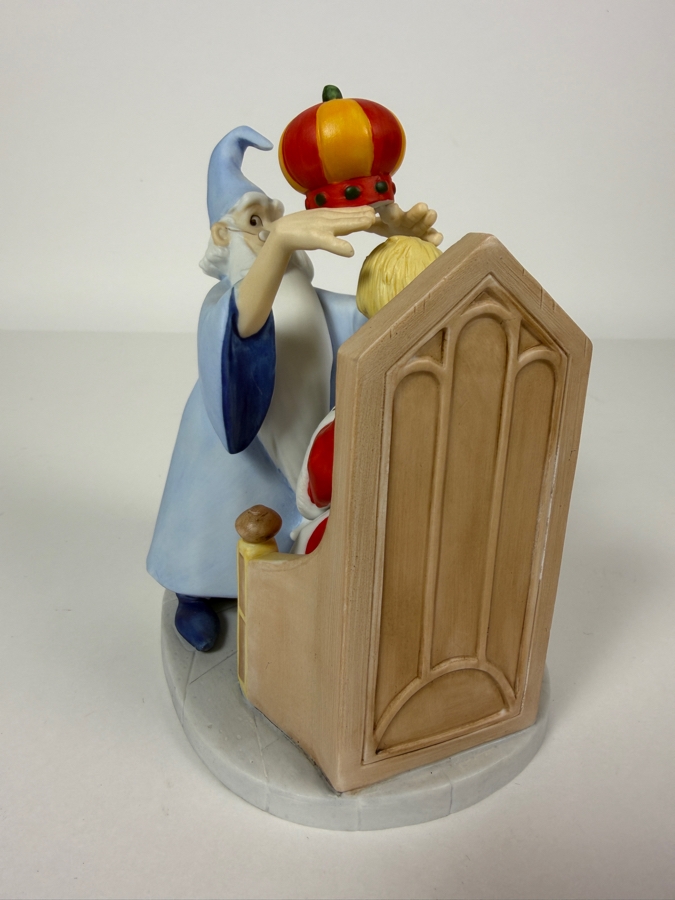 Vintage Grolier Limited Edition Disney Magic Memories The Sword In The Stone Merlin Crowning Arthur Figurine 6'H [Photo 4]