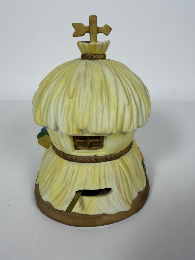 Vintage Walt Disney Productions Three Little Pigs Fifer Pig Musical Straw House Figurine Music Box 6'H [Photo 5]