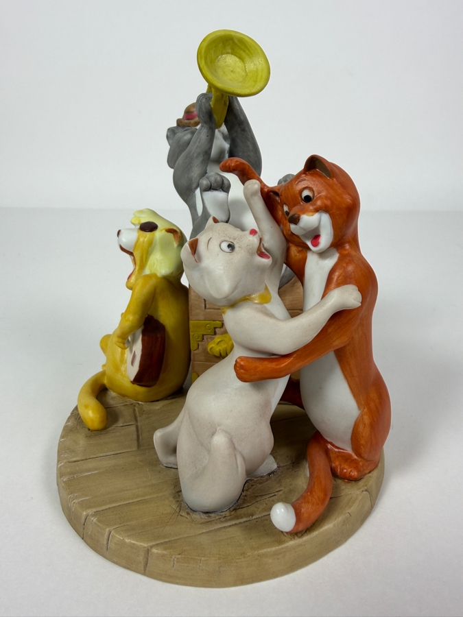 Vintage Grolier Limited Edition Disney Magic Memories The Aristocats Jazz Band Porcelain Figurine 5.5'H [Photo 2]