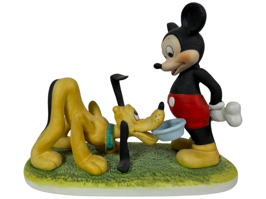 Vintage Walt Disney Cartoon Classics Mickey's Pal Pluto 1933 Limited Edition Porcelain Figurine 5.5'H
