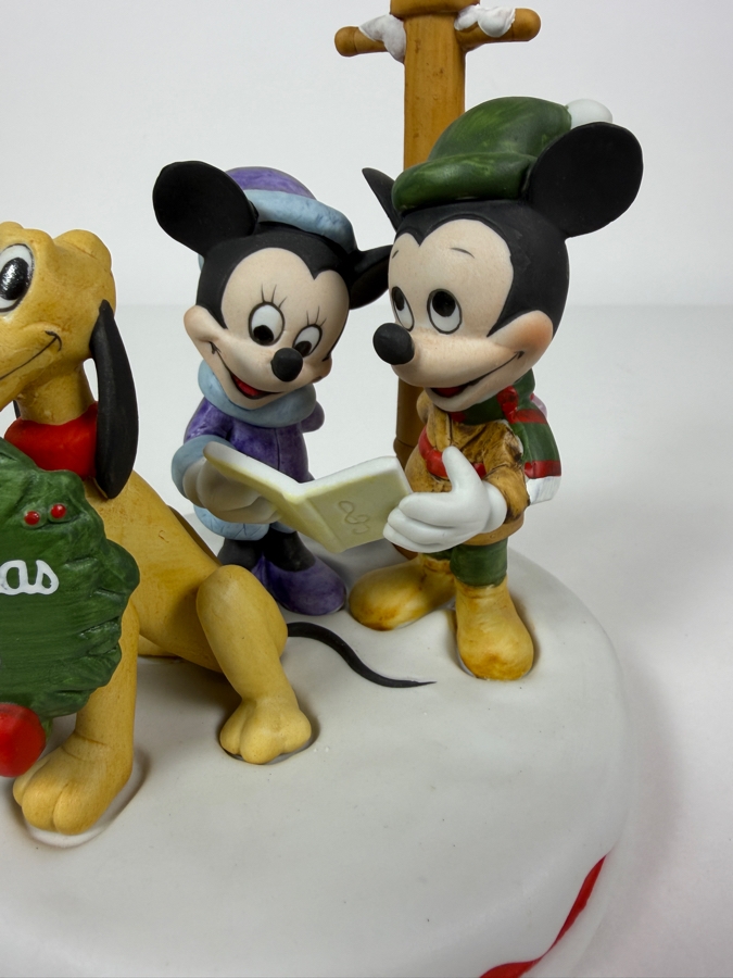 Vintage Grolier Limited First Edition Christmas 1979 Mickey Mouse, Minnie Mouse And Pluto Caroling Figurine Designed By Walt Disney Artists 7'H [Photo 3]