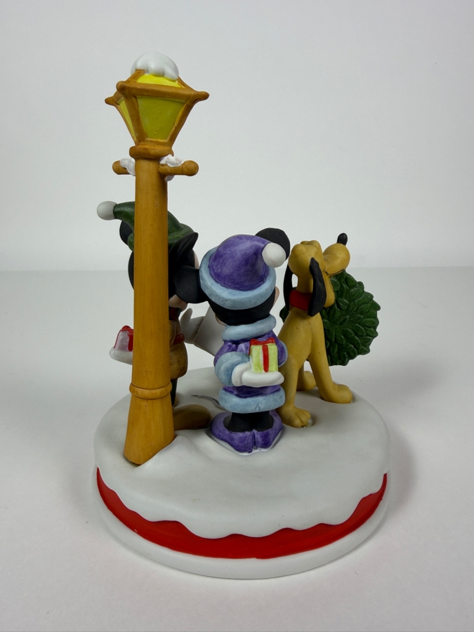 Vintage Grolier Limited First Edition Christmas 1979 Mickey Mouse, Minnie Mouse And Pluto Caroling Figurine Designed By Walt Disney Artists 7'H [Photo 5]