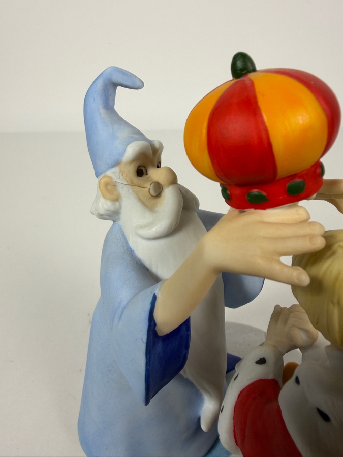 Vintage Grolier Limited Edition Disney Magic Memories The Sword In The Stone Arthur And Merlin Coronation Porcelain Figurine 6'H [Photo 6]