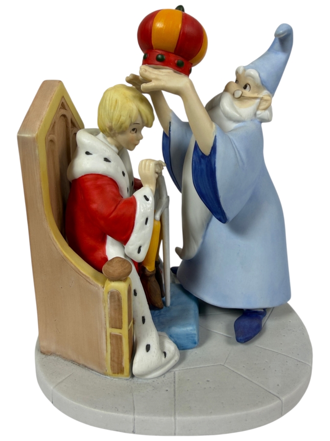 Vintage Grolier Limited Edition Disney Magic Memories The Sword In The Stone Arthur And Merlin Coronation Porcelain Figurine 6'H