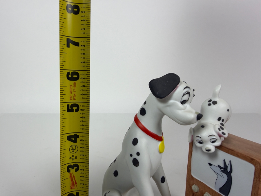 Vintage Grolier Disney Magic Memories 101 Dalmatians Pongo And Puppies Watching TV Limited Edition Figurine 6'H [Photo 9]