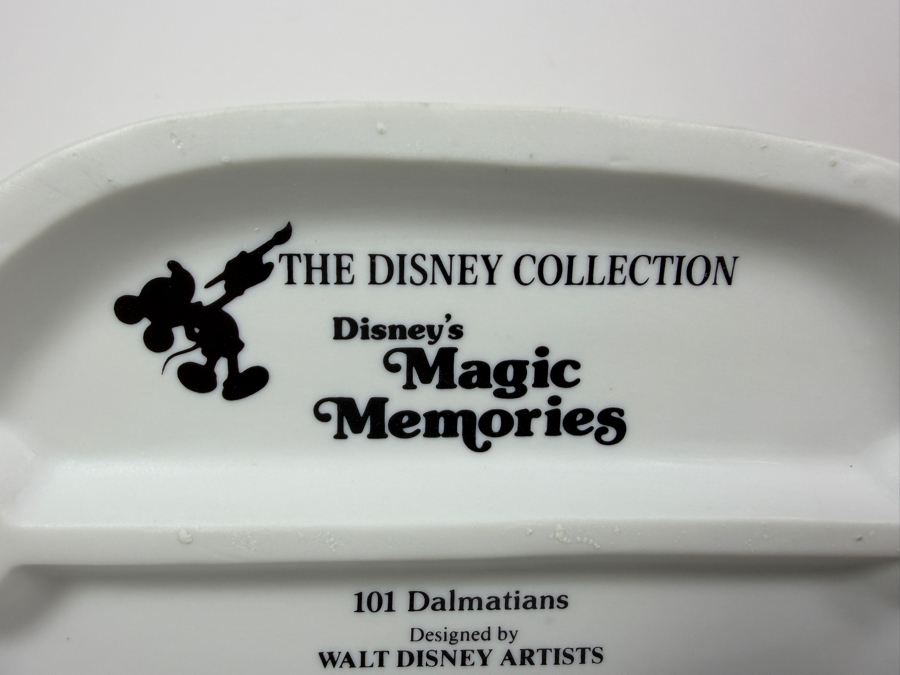 Vintage Grolier Disney Magic Memories 101 Dalmatians Pongo And Puppies Watching TV Limited Edition Figurine 6'H [Photo 7]