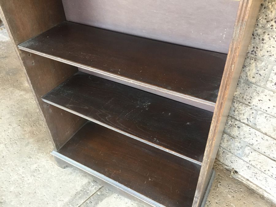 Small Wooden Bookshelf [Photo 6]