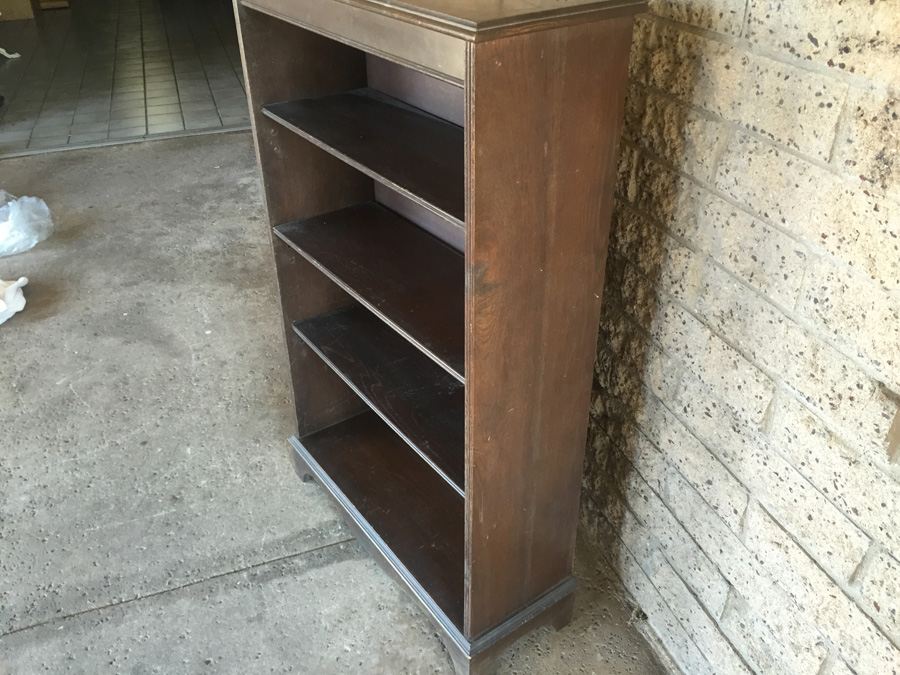 Small Wooden Bookshelf [Photo 5]