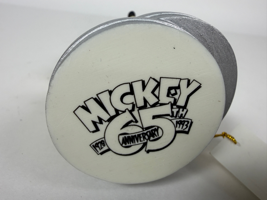 Disney Mickey Mouse 65th Anniversary 'Hats Off To Mickey' Figurine 7'H [Photo 4]