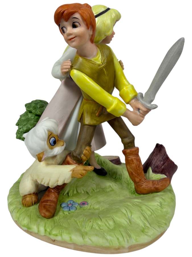 Vintage Grolier Disney Collection Magic Memories The Black Cauldron Limited Edition 2,011/15,000 Porcelain Figurine 6'H