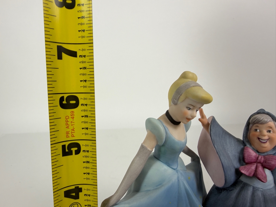 Vintage Grolier Disney Collection Magic Memories Cinderella And Fairy Godmother Limited Edition 1,784/15,000 Porcelain Figurine 6.5'H [Photo 10]