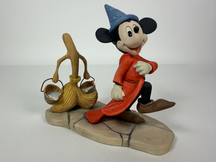 Vintage Tomorrow Today Corporation Disney's Magic Memories Fantasia 'Sorcerer's Apprentice' Mickey Mouse Limited Edition 299/5000 Figurine Made In Ireland 7'W X 6'H [Photo 3]
