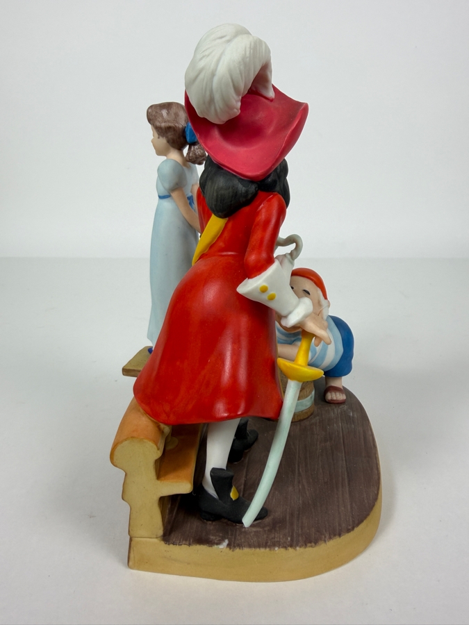 Vintage Grolier Disney Collection Heroes & Villains 1985 Limited Edition 136/24,750 Peter Pan Captain Hook Wendy Mr. Smee Figurine Designed By Walt Disney Artists 7'H [Photo 5]