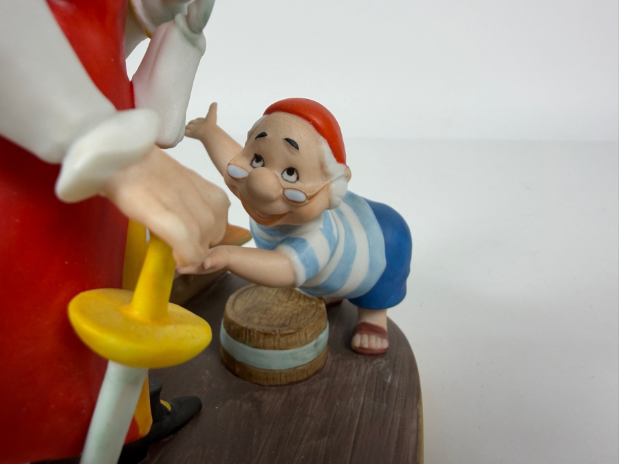 Vintage Grolier Disney Collection Heroes & Villains 1985 Limited Edition 136/24,750 Peter Pan Captain Hook Wendy Mr. Smee Figurine Designed By Walt Disney Artists 7'H [Photo 7]