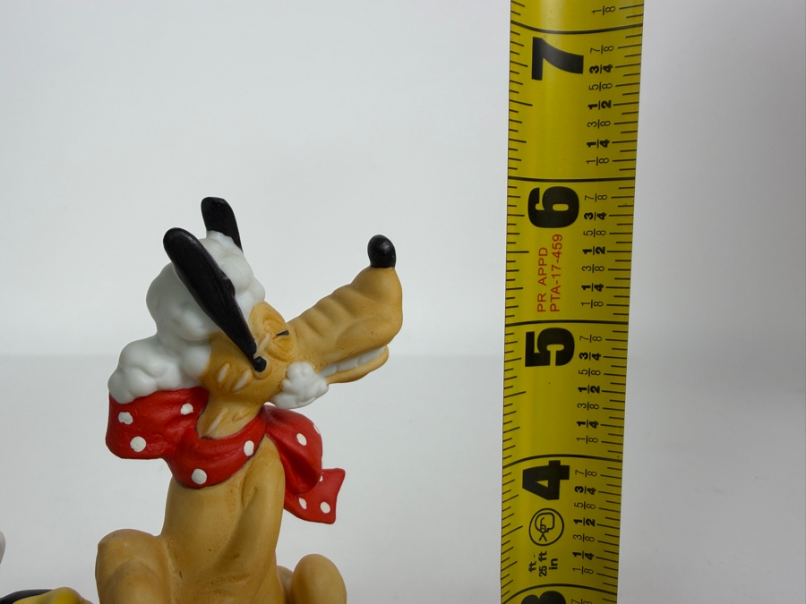Vintage Walt Disney's Cartoon Classics Limited Edition Collectible Porcelain Figurine Walt Disney's Society Dog Show 1939 Mickey Mouse And Pluto Limited Edition 16/15,000 Figurine 6'H [Photo 10]