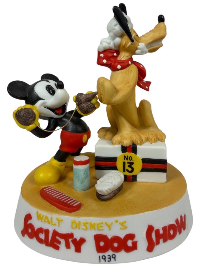 Vintage Walt Disney's Cartoon Classics Limited Edition Collectible Porcelain Figurine Walt Disney's Society Dog Show 1939 Mickey Mouse And Pluto Limited Edition 16/15,000 Figurine 6'H