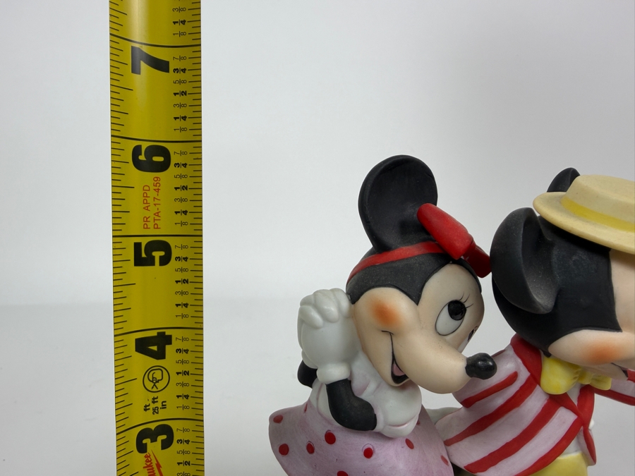 Vintage Walt Disney Productions Mickey And Minnie Mouse Barber Shop Porcelain Figurine 6'H [Photo 6]