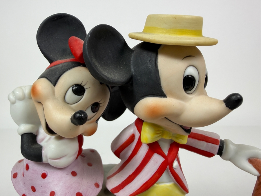 Vintage Walt Disney Productions Mickey And Minnie Mouse Barber Shop Porcelain Figurine 6'H [Photo 2]