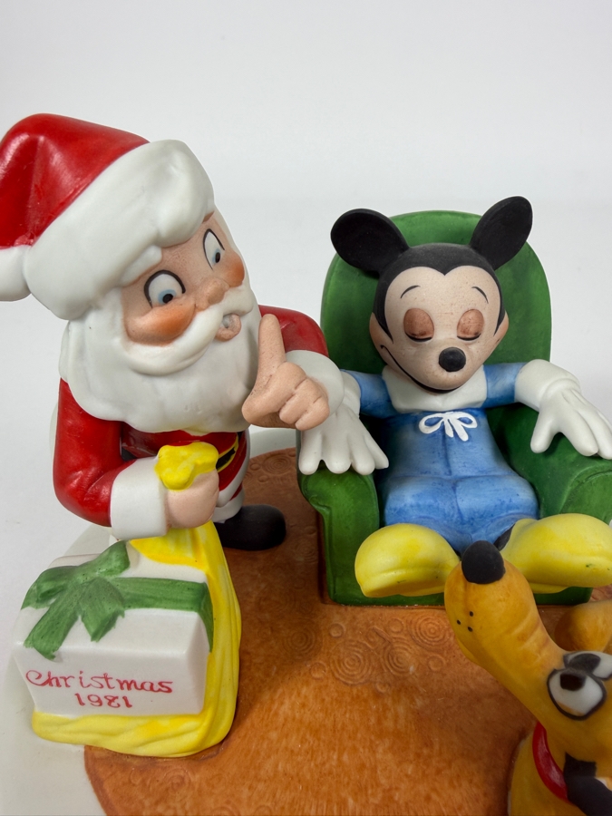 Grolier Disney Christmas 1981 Third Edition Mickey Pluto And Santa Limited Edition 403/6,000 Figurine Designed By Walt Disney Artists 5'H [Photo 2]