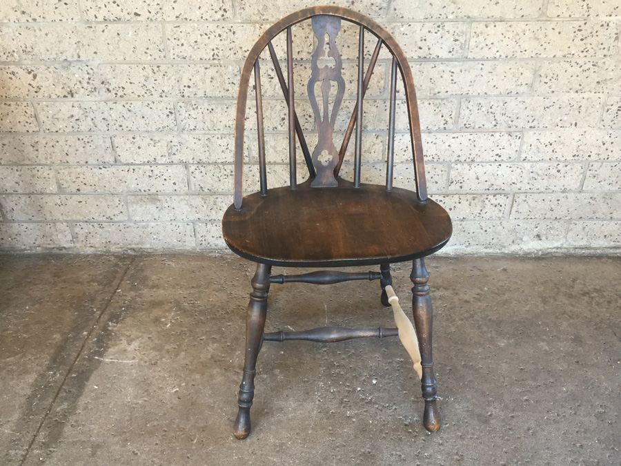 Vintage Small Windsor Chair [Photo 1]
