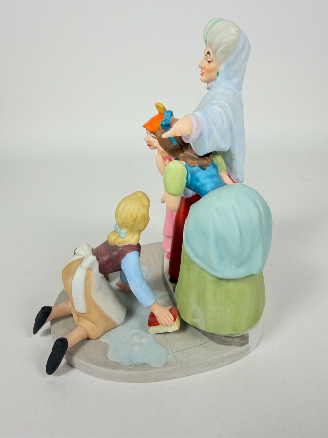 Vintage Grolier 1985 Disney Collection Heroes & Villains Cinderella Lady Tremaine Limited Edition 81/24,750 Figurine Designed By Walt Disney Artists 6.5'H [Photo 5]