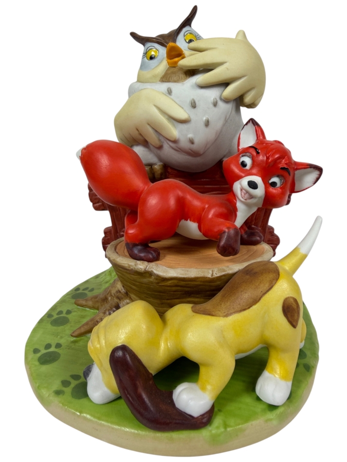 Vintage Grolier Disney's Magic Memories The Fox And The Hound Limited Edition 3,339/15,000 Big Mama Tod And Copper Figurine Designed By Walt Disney Artists 6'H