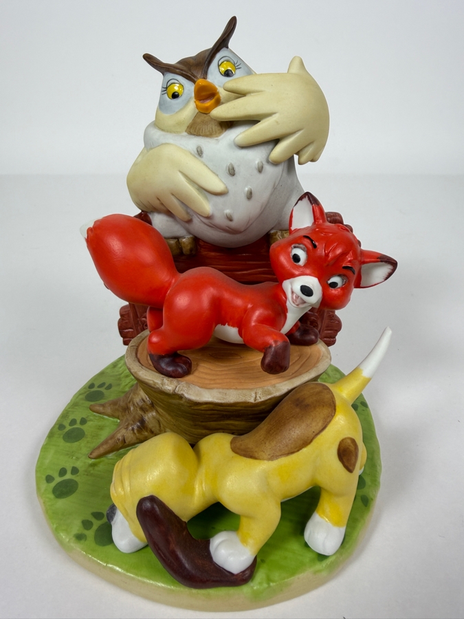Vintage Grolier Disney's Magic Memories The Fox And The Hound Limited Edition 3,339/15,000 Big Mama Tod And Copper Figurine Designed By Walt Disney Artists 6'H [Photo 2]
