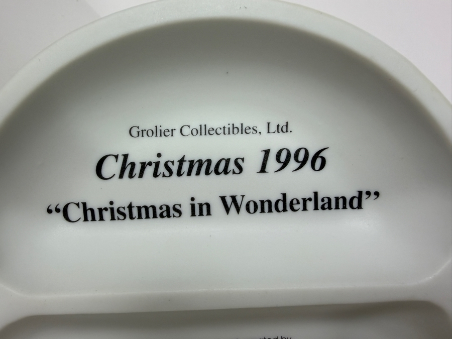 Grolier Disney Collectibles 'Christmas In Wonderland' Alice Mad Hatter And March Hare 1996 Limited Edition 1,930/25,000 Figurine 5.5'H [Photo 8]