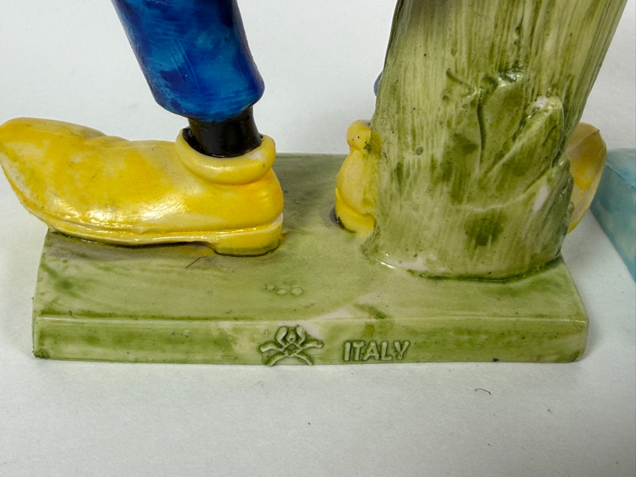 Walt Disney Productions Vintage Fontanini Resina Goofy Clarabelle Cow And Daisy Duck Figurines Made in Italy 5'H - 6.5'H [Photo 6]