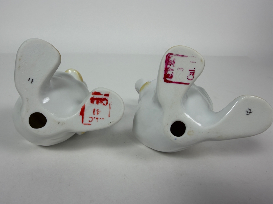 Pair Of Vintage Walt Disney Donald Duck Figurines 4.5'H [Photo 4]