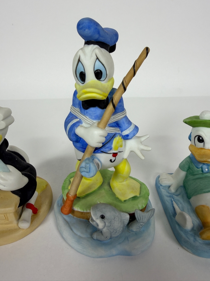 Walt Disney Productions Vintage Ceramic Bisque Donald Duck Fishing Scholar And Golfing Figurine Set 3'H - 6'H [Photo 2]