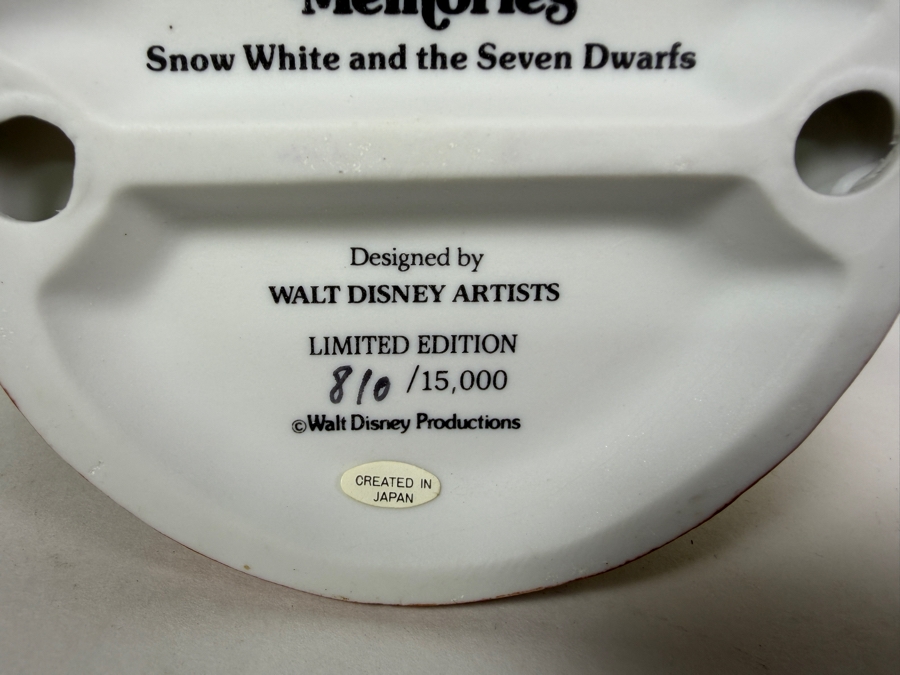Vintage Grolier Disney's Magic Memories Snow White Dancing With Dopey And Sneezy Limited Edition 810/15,000 Figurine Designed By Walt Disney Artists 6'H [Photo 8]