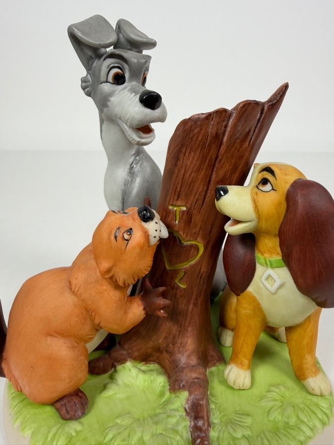 Vintage Grolier Disney's Magic Memories Lady And The Tramp Beaver Figurine Limited Edition 1,811/15,000 Designed By Walt Disney Artists 5.5'H [Photo 2]