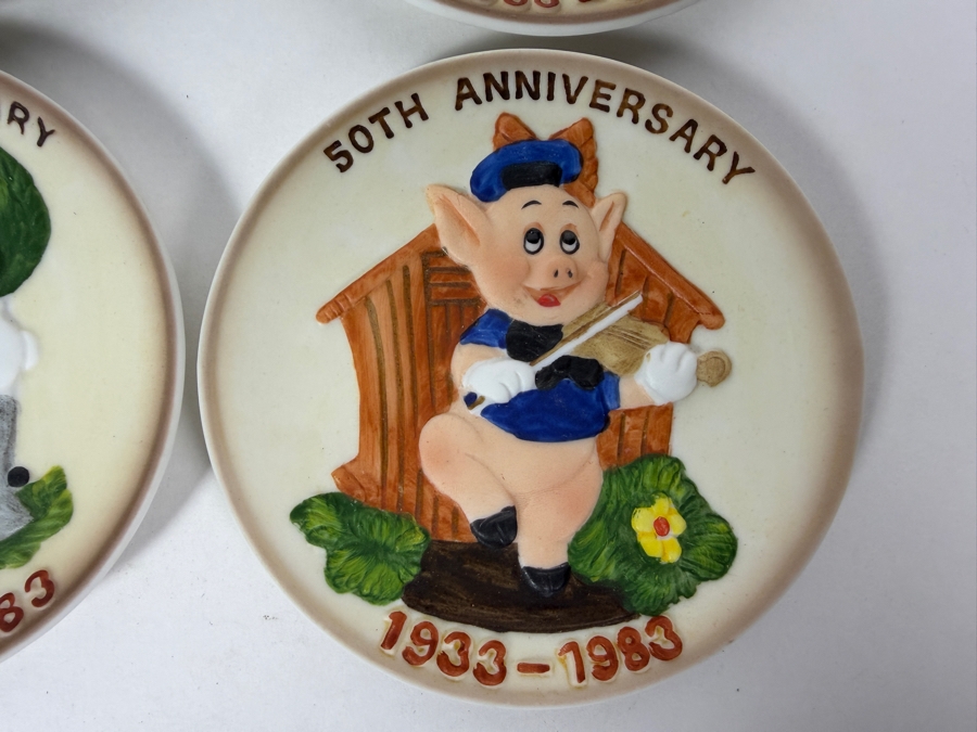 (4) Walt Disney Productions Three Little Pigs 50th Anniversary 1933-1983 Limited Edition Of 15,000 Collector Plate Set 4'W [Photo 5]