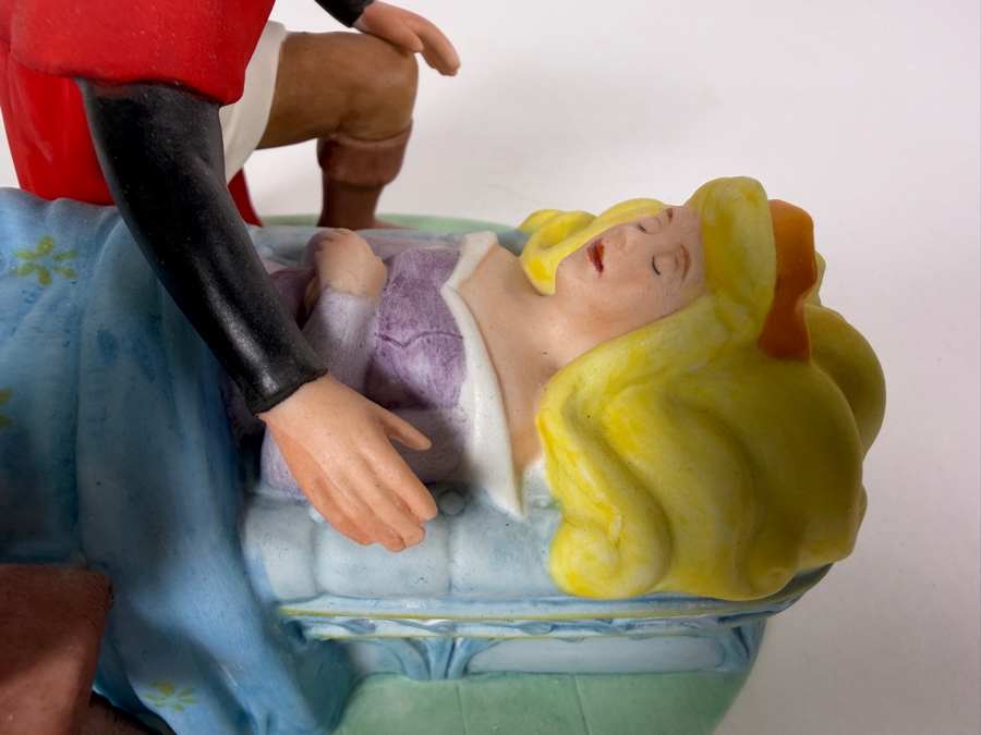 Vintage Grolier Disney's Magic Memories Sleeping Beauty Limited Edition 600/15,000 Figurine Designed By Walt Disney Artists 4.5'H [Photo 5]