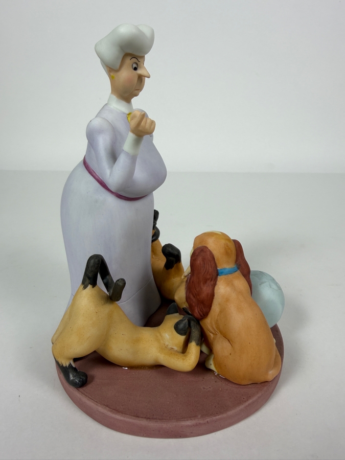 Vintage Grolier The Disney Collection Heroes & Villains Lady & The Tramp Aunt Sarah Si And Am Limited Edition 144/24,750 Figurine Designed By Walt Disney Artists 6.5'H [Photo 5]
