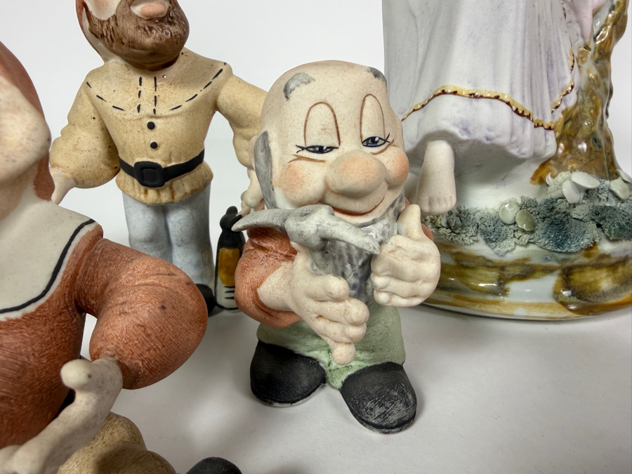 Vintage Walt Disney Productions Alba Iulia Snow White 11'H & The Seven Dwarfs 7'H Large Porcelain Figurine Set Made In Romania 10.5'H [Photo 4]