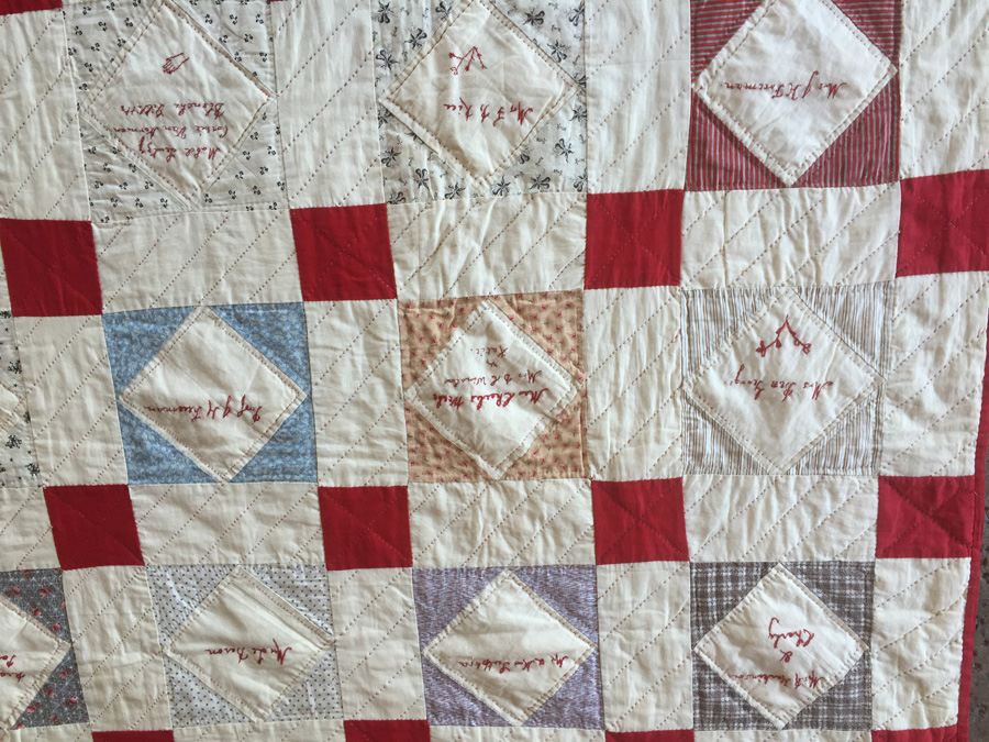 Vintage Quilt [Photo 9]