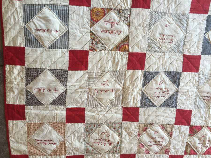 Vintage Quilt [Photo 7]