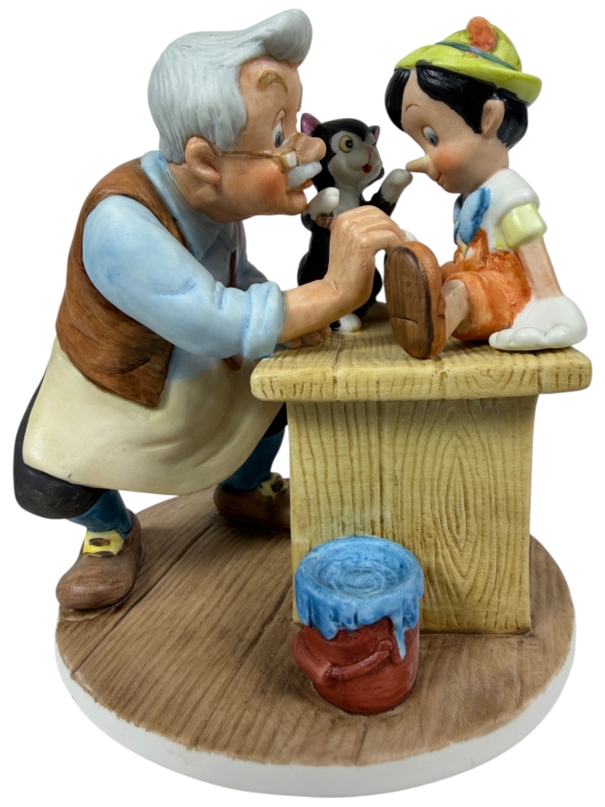 Vintage Grolier Disney's Magic Memories Limited Edition 3,187/15,000 Pinocchio, Geppetto, and Figaro Porcelain Figurine Designed By Walt Disney Artists 5.5'H