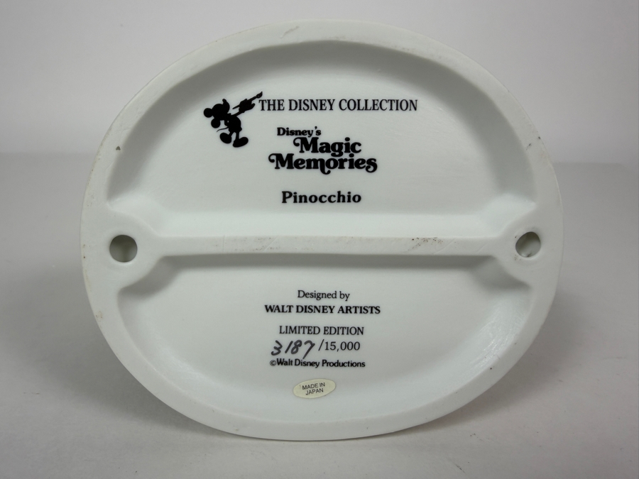 Vintage Grolier Disney's Magic Memories Limited Edition 3,187/15,000 Pinocchio, Geppetto, and Figaro Porcelain Figurine Designed By Walt Disney Artists 5.5'H [Photo 6]