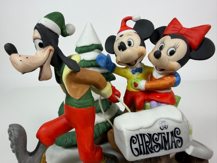 Vintage Grolier Disney Magic Memories Limited Edition 8,351/25,000 Worldwide 1989 Christmas Mickey Mouse, Minnie Mouse, And Goofy Sleigh Ride Figurine Designed By Walt Disney Artists 6'H [Photo 2]