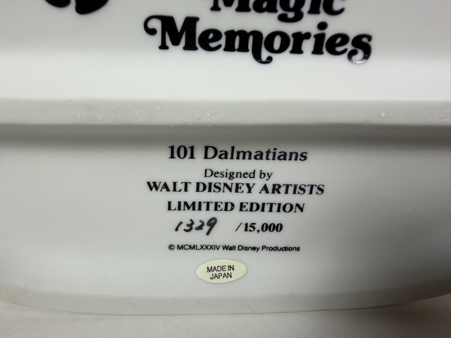 Vintage Grolier Disney Magic Memories Limited Edition 1,329/15,000 Worldwide 101 Dalmatians Pongo And Puppies Watching TV Figurine Designed By Walt Disney Artists 6.5'H [Photo 8]